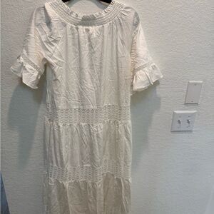 Elegant White Lace Dress